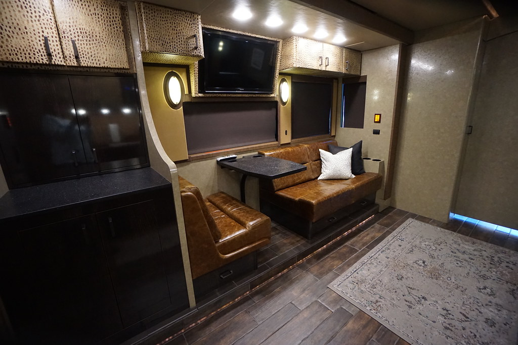 2013 X3-45 Prevost Star Bus / Motorhome For Sale at Staley Bus Sales / Staley Coach, Nashville, TN