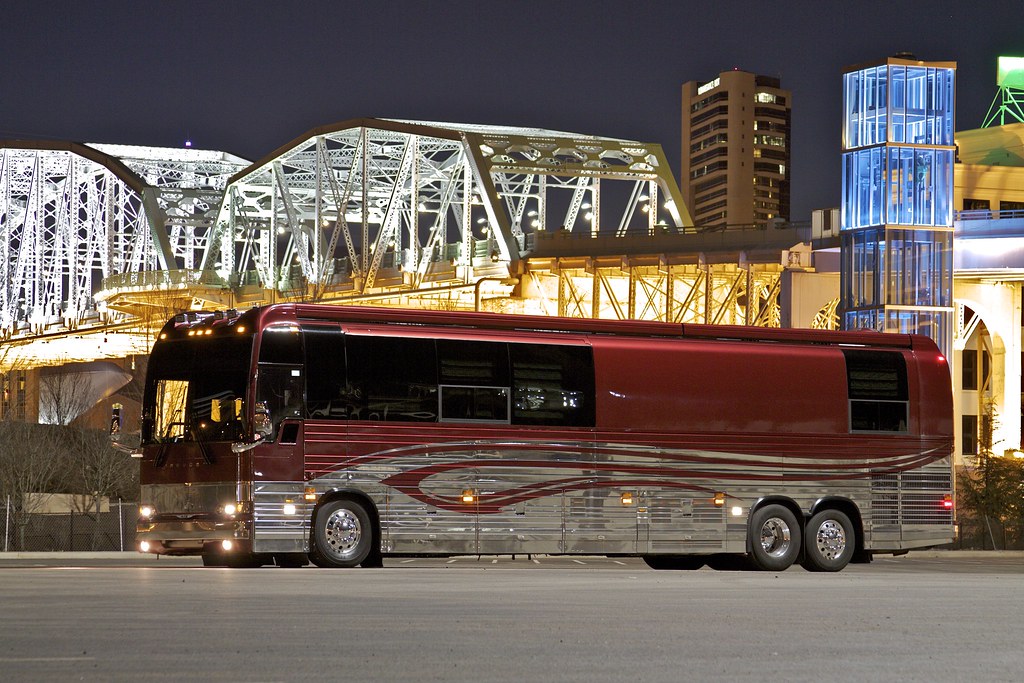 2007 Prevost XLII Front Slide Star Bus # 49154 that is For Sale at Staley Bus Sales in Nashville, Tennessee.