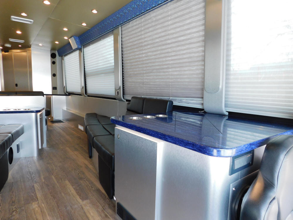 2014 H3-45 VIP Bus For Sale at Staley Bus Sales in Nashville, Tennessee