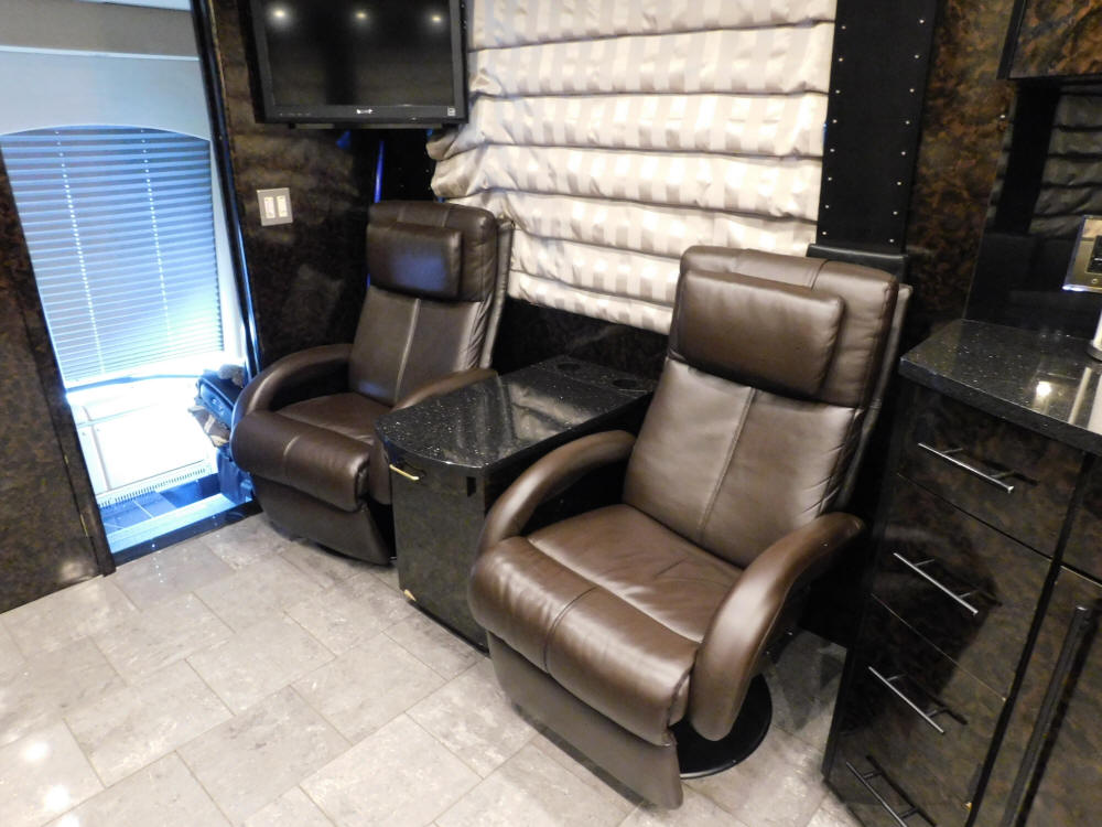 2010 H3-45 Prevost Star Bus / Motorhome # 49491 For Sale at Staley Bus Sales in Nashville, Tennessee.