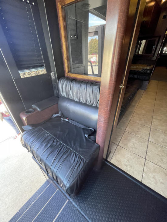 2008 Prevost XLII Entertainer Bus # 49526 For Sale at Staley Bus Sales, Nashville, Tennessee.