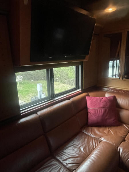 2007 Prevost XLII Front Slide Entertainer Bus # 49536 For Sale at Staley Bus Sales / Staley Coach in Nashville, Tennessee.
