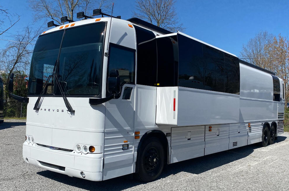 2012 X3 Prevost Front Slide Star Bus / Motorhome # 49533 For Sale at Staley Bus Sales / Staley Coach, Nashville, Tennessee.