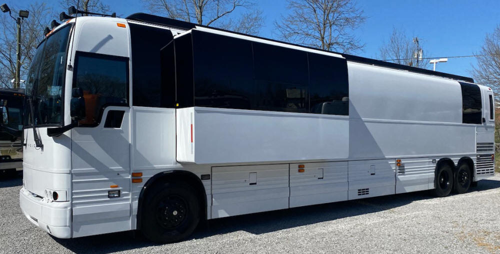 2012 Prevost X3 Front Slide Star Bus / Motorhome For Sale at Staley Bus Sales / Staley Coach in Nashville, Tennessee.