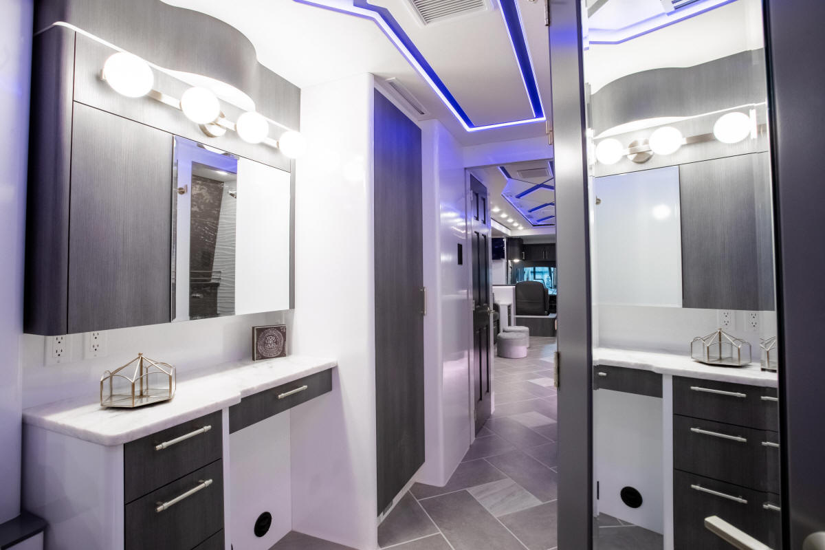 2022 X3-45 Prevost Motorhome For Sale at Staley Bus Sales / Staley Coach in Nashville, Tennessee