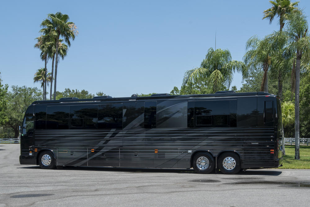 2024 X3 Prevost Dual Slide Star Coach # 46822 For Sale at Staley Bus Sales / Staley Coach in Nashville, Tennessee.