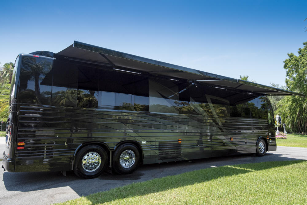 2024 X3 Prevost Dual Slide Star Coach # 46822 For Sale at Staley Bus Sales / Staley Coach in Nashville, Tennessee.